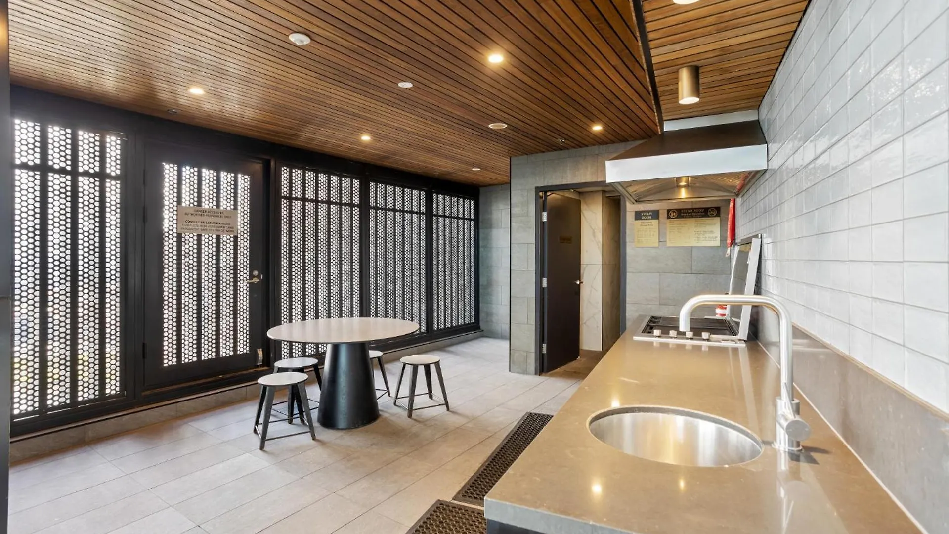 Breathtaking City Views 1-Bed With Pool, Bbq & Gym Brisbane Australien