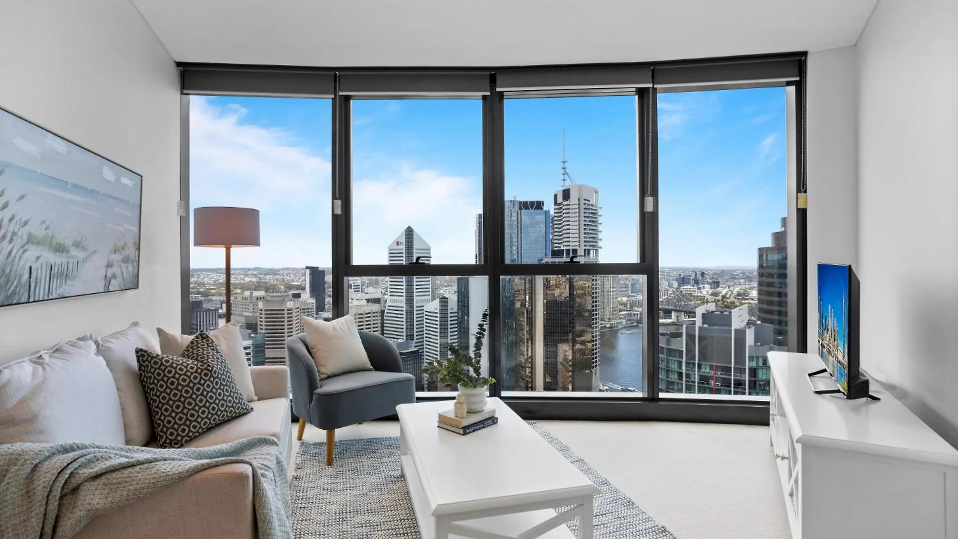 Breathtaking City Views 1-Bed With Pool, Bbq & Gym location